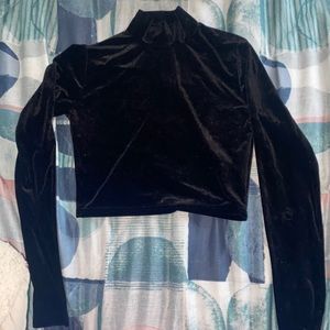 Forever 21 long sleeve crop top